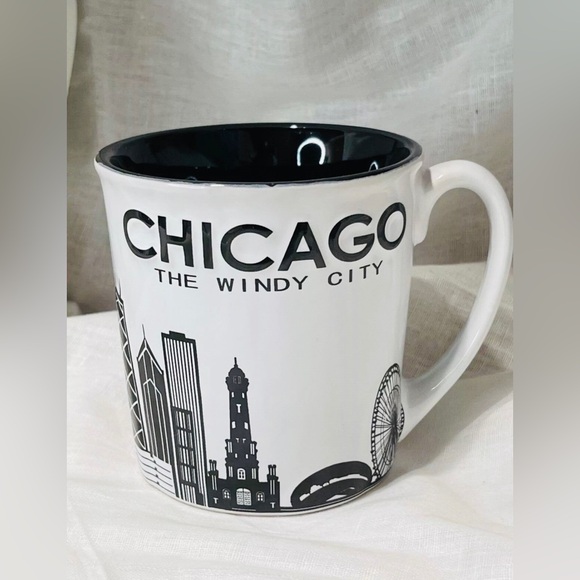 Chicago 3D Mug | Chicago Mug | Ceramic Coffee Cup Souvenir | Windy City 15 Oz - Picture 4 of 4